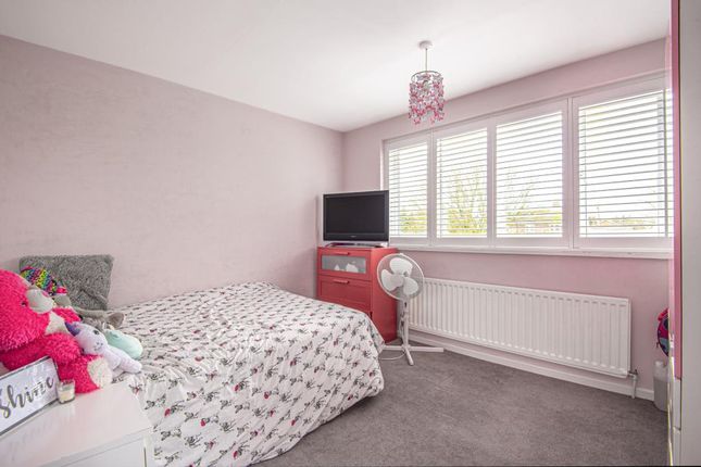 End terrace house to rent in Bedgrove, Aylesbury