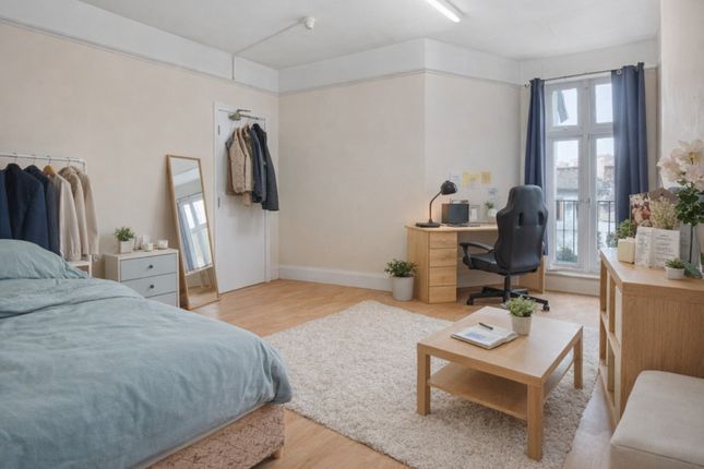 529B, Finchley Road, London photo 4