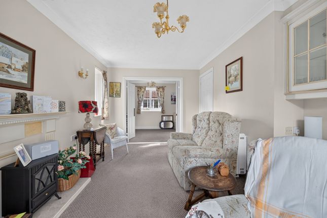 1 Avon Meadow Close, Stratford-Upon-Avon photo 4