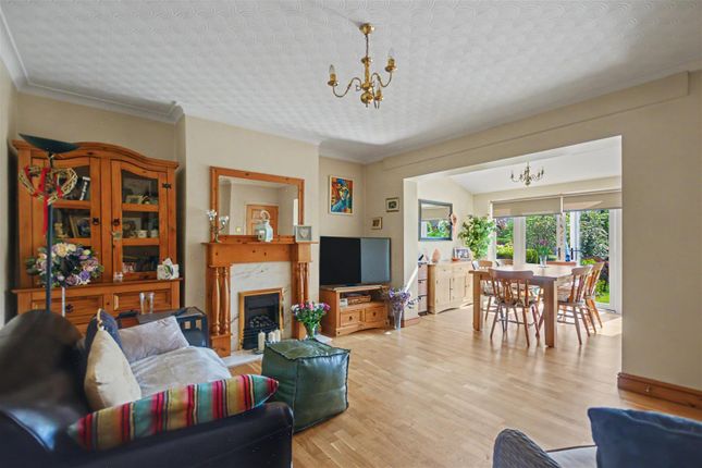 12, Longmoor Lane, Derbyshire photo 2