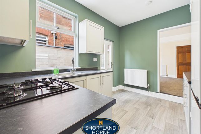 5, Hugh Road, Coventry photo 4