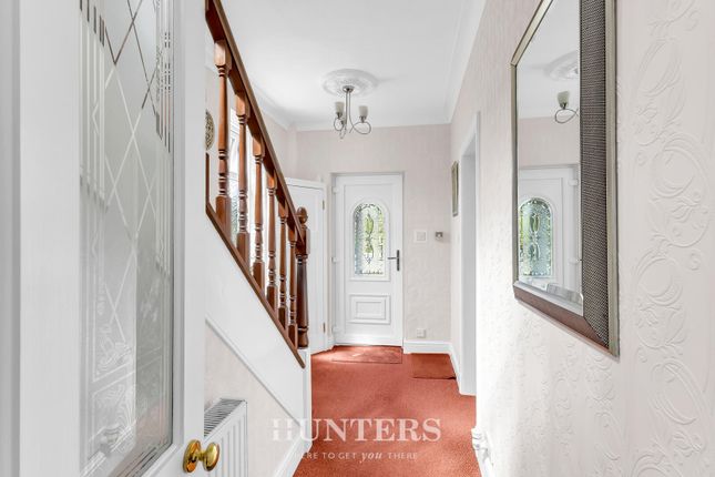 32, Alkrington Hall Road South, Manchester photo 2