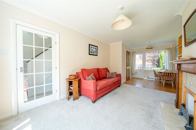 72, Primley Park Lane, West Yorkshire photo 2