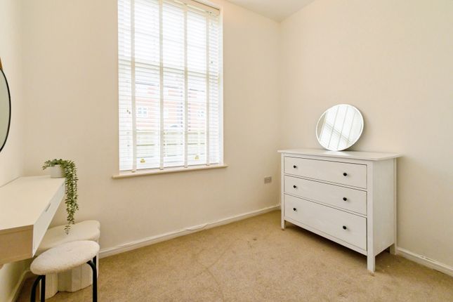 40, Fletcher Court, Manchester photo 3