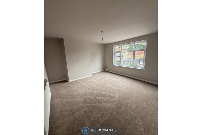 Highgate Crescent, Lepton, Huddersfield photo 3