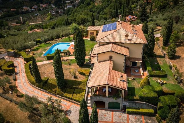 Villa for sale in Toscana, Pistoia, Montecatini-Terme