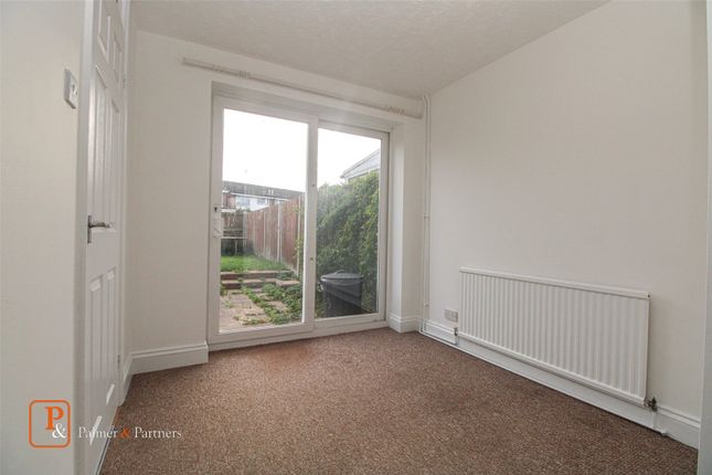 26, Rockhampton Walk, Essex photo 4