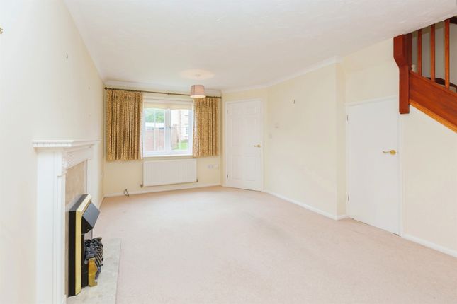 Detached house for sale in Middleton Way, Leighton Buzzard