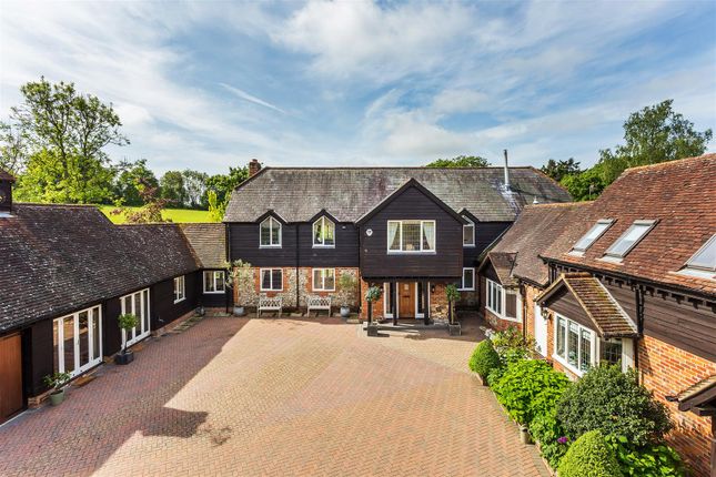 Thumbnail Detached house for sale in Church Road, Tadley