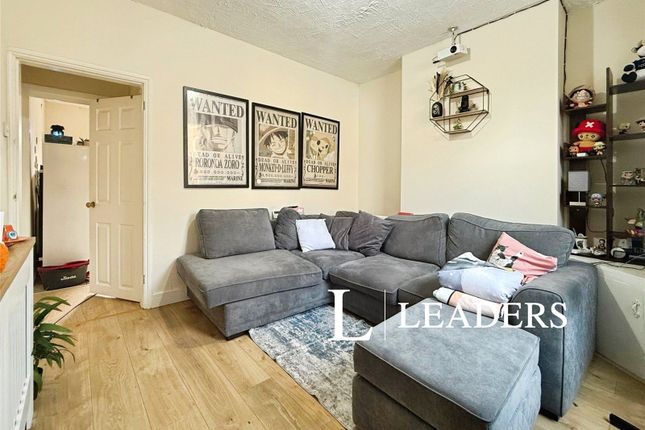 32, Lewis Street, Lincolnshire photo 2