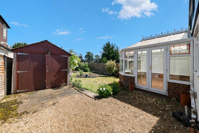 24, Hill Lane, Ruislip photo 4