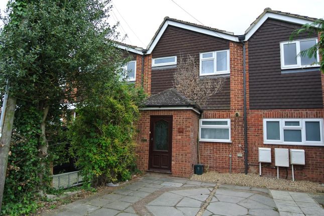 Terraced house for sale in Orchard Avenue, Ashford