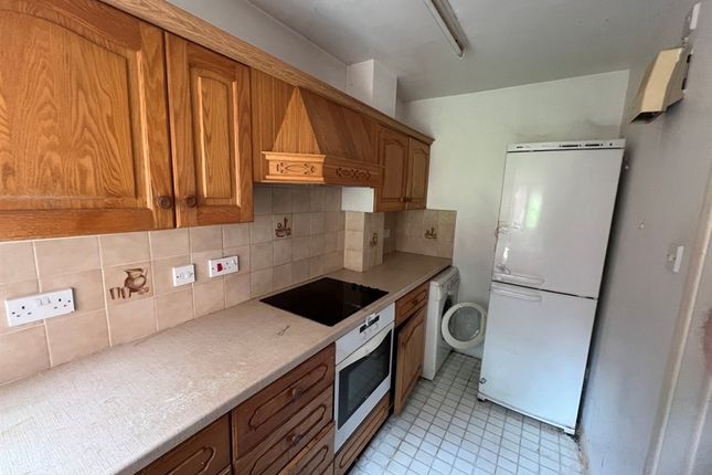 14 Greenacres, Green Hill, HIGH WYCOMBE photo 4