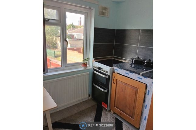 Clough St, Morley, Leeds photo 2