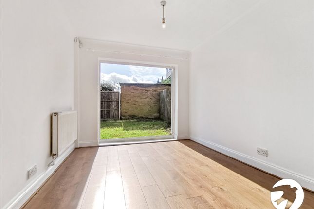 Thumbnail Semi-detached house to rent in Dryden Road, Welling