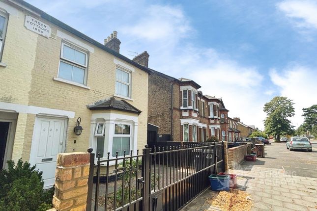 Room Four, 293, Staines Road, Feltham photo 5