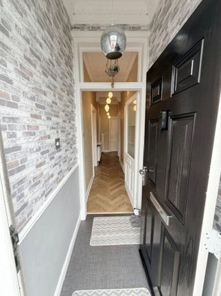 6 King Edward Street, Glenrothes photo 4