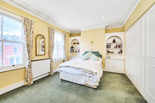 Terraced house for sale in Broughton Road, London
