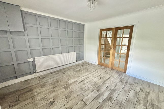 71, Ynysmeudwy Road, Swansea photo 4
