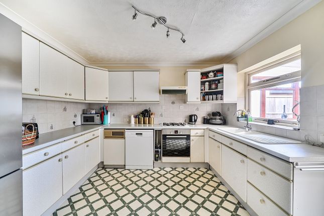 121, Radstock Road, Southampton photo 3