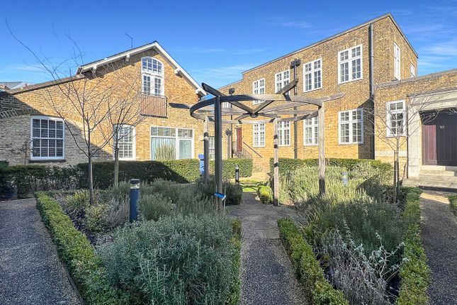 1-bed maisonette on 8, Baker Court, Braintree, £165,000
