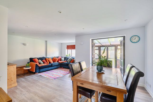 3 Rose Cottage, Lyndhurst Road, Brockenhurst photo 4