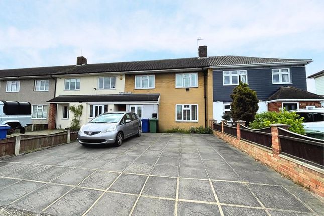 Thumbnail Terraced house for sale in Nethan Drive, Aveley, South Ockendon