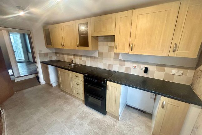 14a, Lowbourne, Melksham photo 2