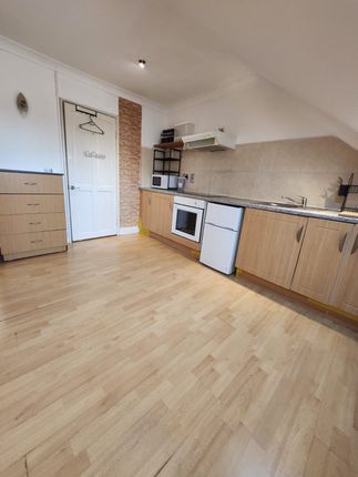 35a Vicarage Lane,, Vicarage Lane, London photo 2