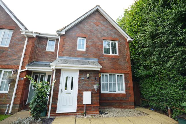 Thumbnail End terrace house to rent in Galen Close, Epsom, Surrey.