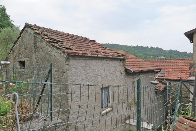 Detached house for sale in Massa-Carrara, Filattiera, Italy
