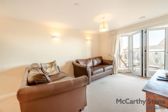 24 Orchid Court, South Promenade, Lytham St. Annes photo 2