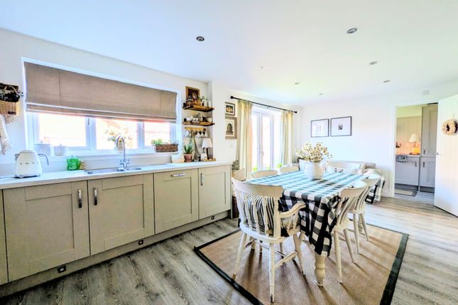 43, Cartwright Close, Stockton-On-Tees photo 3