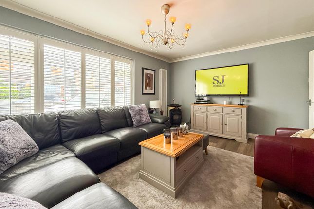 51, Coombe Road, Southminster photo 3