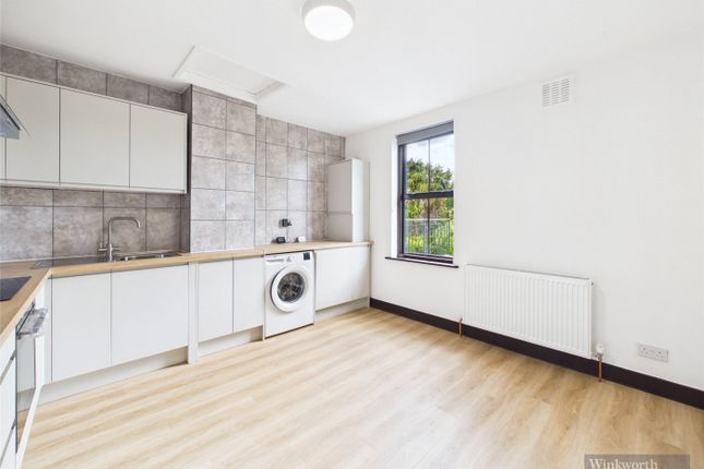 151A,, Brighton Road, Surbiton photo 3