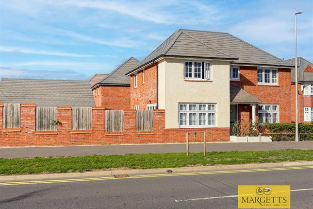 Lavender Close, Warwick photo 3