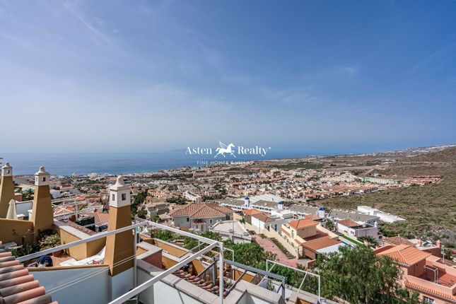 Thumbnail Apartment for sale in Roque Del Conde, Torviscas Alto, Santa Cruz Tenerife