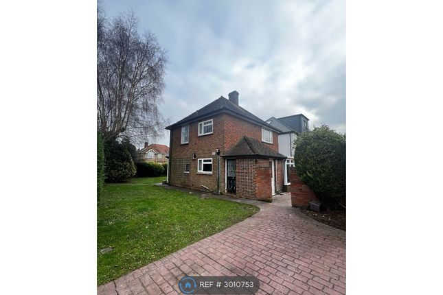New Road, High Wycombe photo 2
