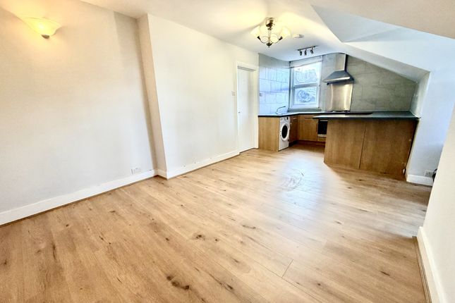 Flat 5, 41, Oakfield Road, Croydon photo 3