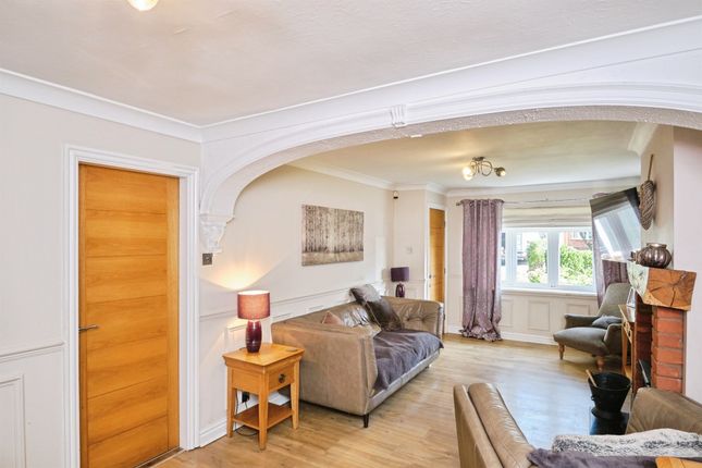 3, Himley Close, Birmingham photo 2