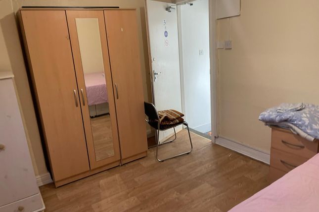 668, Bristol Rd, Birmingham photo 3