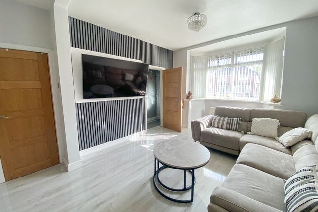 131, Dyas Avenue, Birmingham photo 3