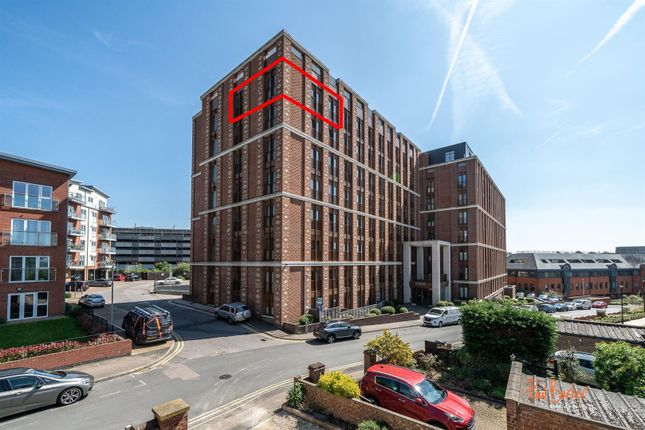 Flat for sale in Grosvenor Road, St.Albans