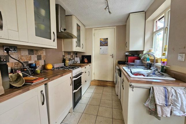 39, Rosebery Road, Dursley photo 2