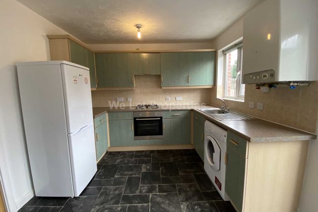 375d, Stretford Road, Manchester photo 2