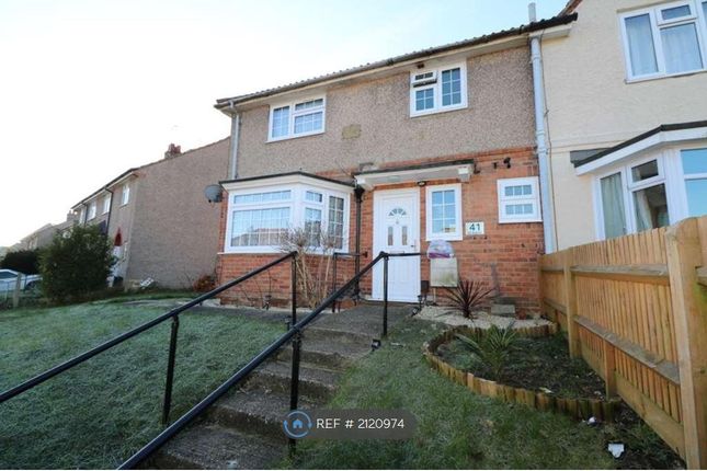 Thumbnail End terrace house to rent in Lyndhurst Road, Tilehurst, Reading