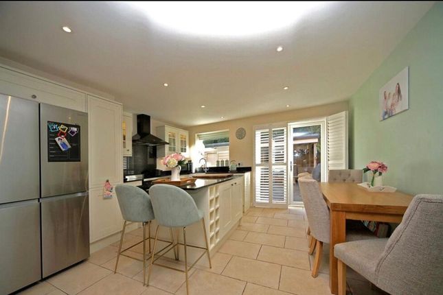 53, Wetherby Close, Stevenage photo 5