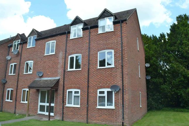 Thumbnail Flat to rent in Cleveland Grove, Newbury