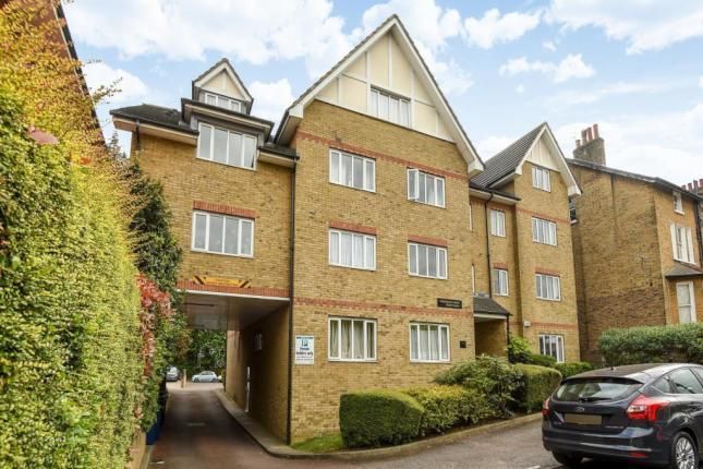 Flat to rent in Coachmans Lodge, North Finchley