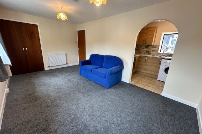 Flat, 1a, Lion Yard, Brecon photo 4